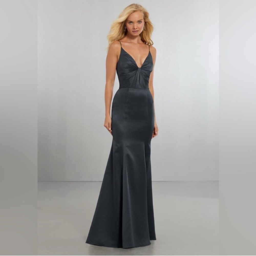 MORILEE Long Formal Dress, Storm Dark Gray, Size 4, Sleeveless Satin